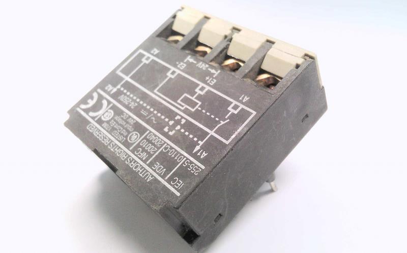 SCHNEIDER ELECTRIC LA4DFB
