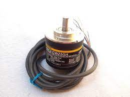 OMRON E6C3-CWZ3EH 500P/R 2M
