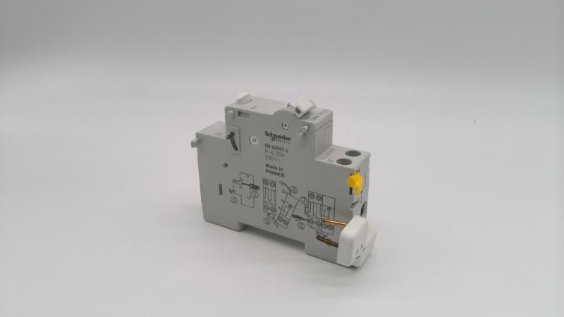 21685 by SCHNEIDER ELECTRIC