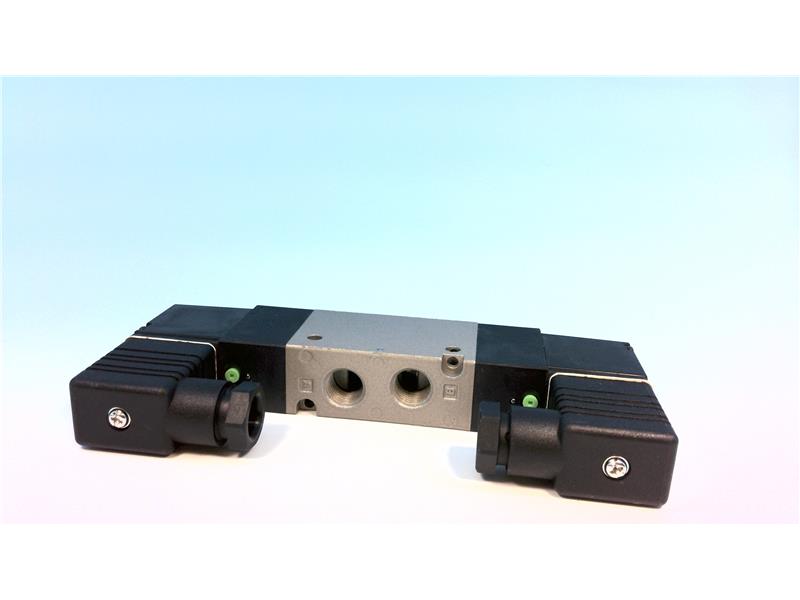 CKD CORP 4KA320-08-B-AC100V