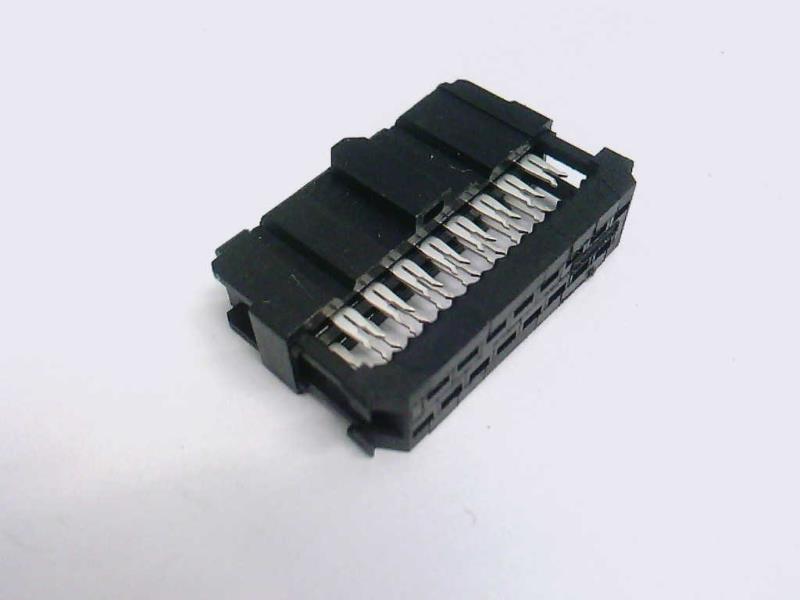 TE CONNECTIVITY 1658621-3