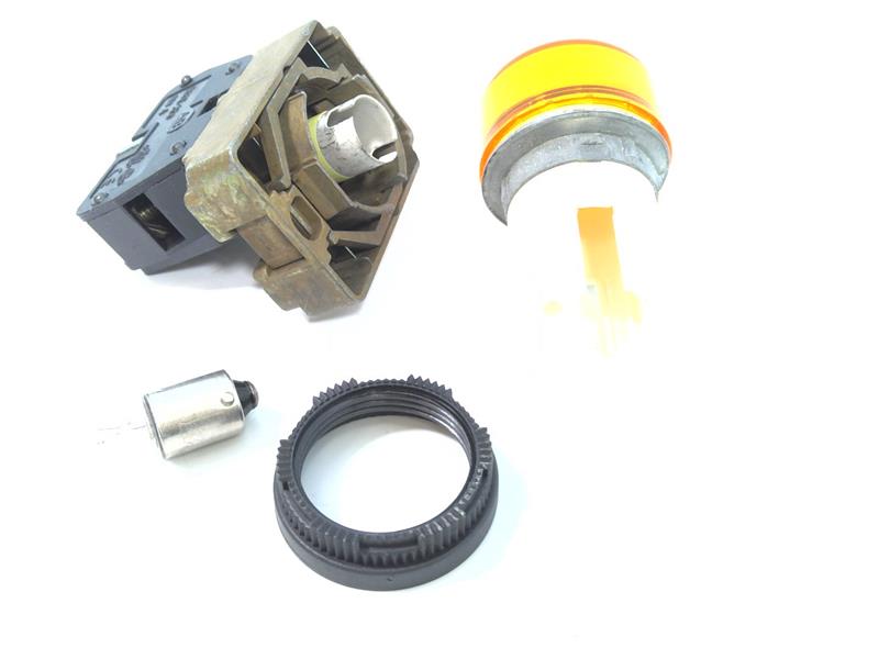 ALLEN BRADLEY 800EP-P52DL3