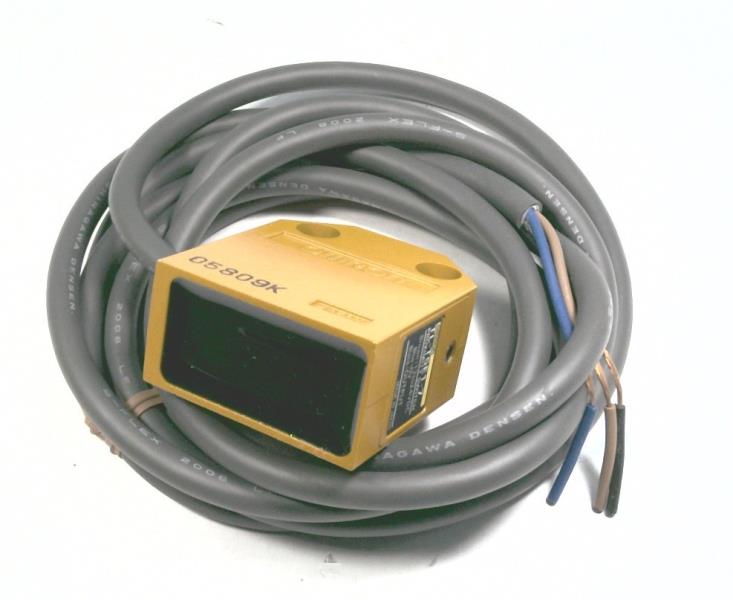 OMRON TL-T5E1-7