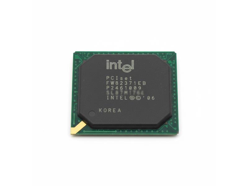 INTEL FW82371EBSL37M