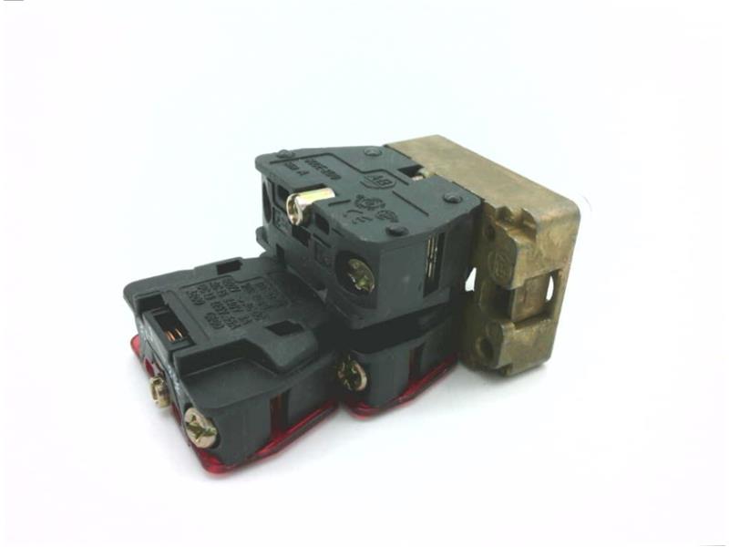 ALLEN BRADLEY 800E-2DL3X02