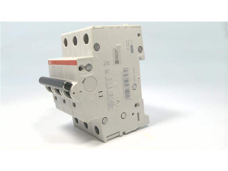 ASEA BROWN BOVERI S203-K1