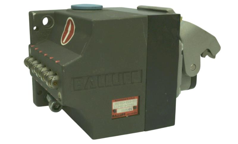 BALLUFF BNS 813-X518-B06-L12-61-A-22-06