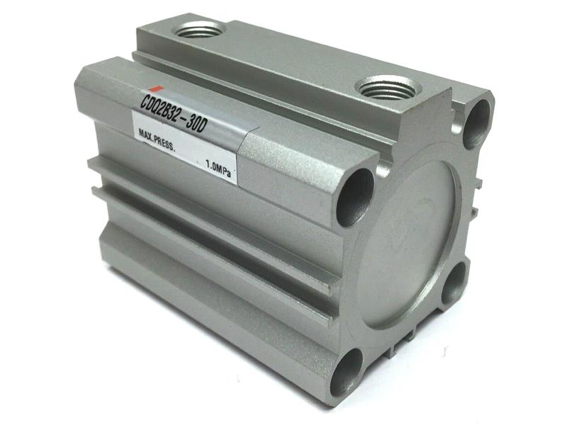 CDQ2B3230DA73 par SMC