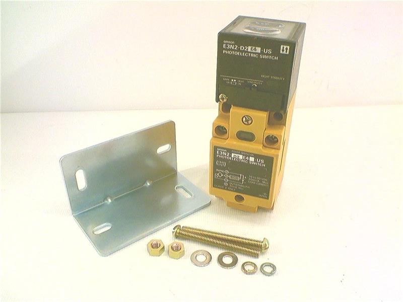 OMRON E3N2-D2E4-US