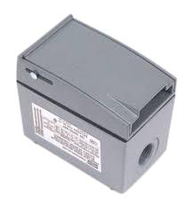 HUBBELL HBL13R13D
