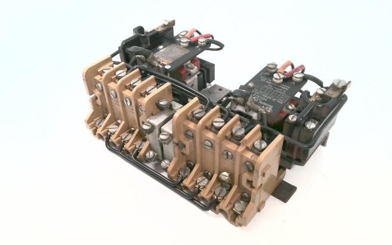 SIEMENS YCH322-220AC