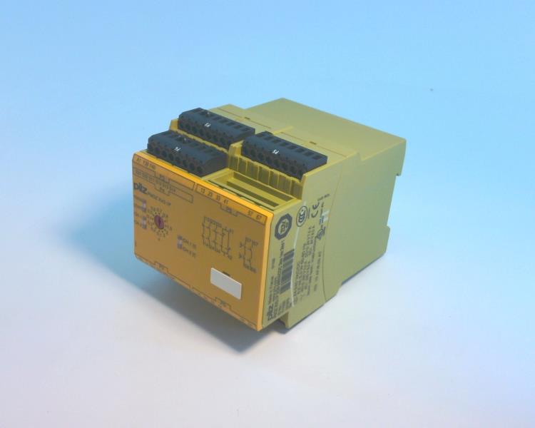 PILZ PNOZ XV3.1P 3/24-240VACDC 3NO1NC 2NO T