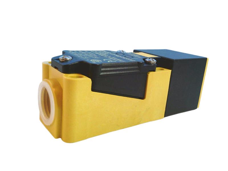 TURCK NI20-CP40-FZ3X2/S100-S10