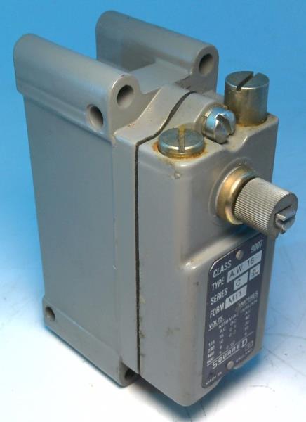TELEMECANIQUE SENSORS 9007AW16M11