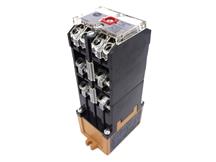 ALLEN BRADLEY 700-P1200A24