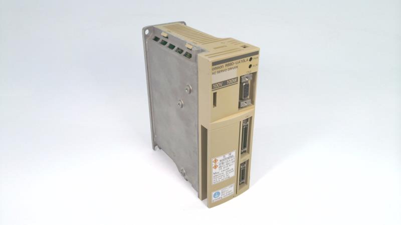 OMRON R88DUA10LA