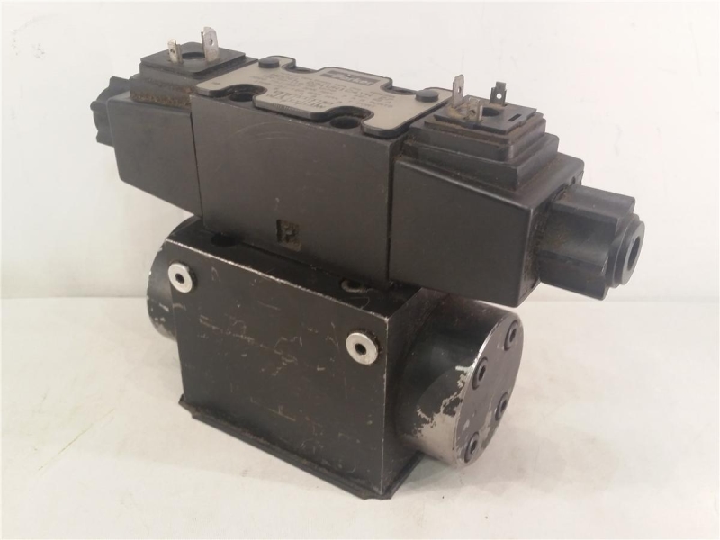D31VW1C4YW-27 by PARKER