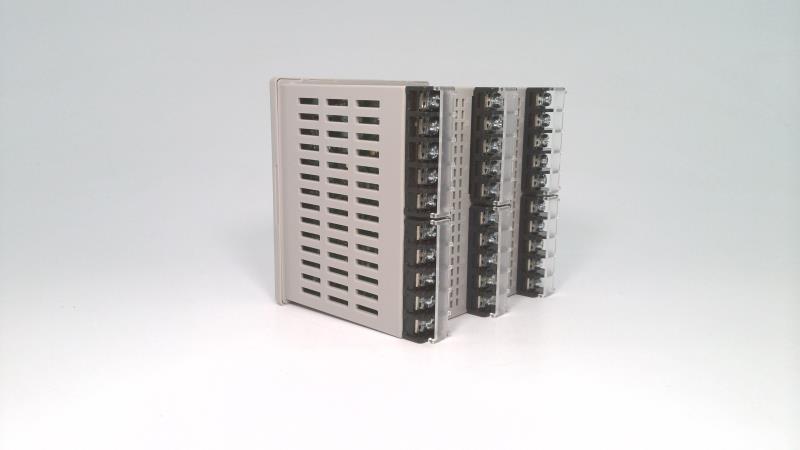 OMRON E5AN-HAA2HHBFM-W-500 AC100-240 OMRON E5AN-HAA2HHBFM-W-500 AC100-240