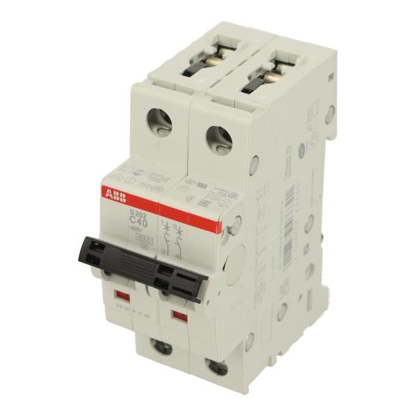 S202-C40 par ASEA BROWN BOVERI