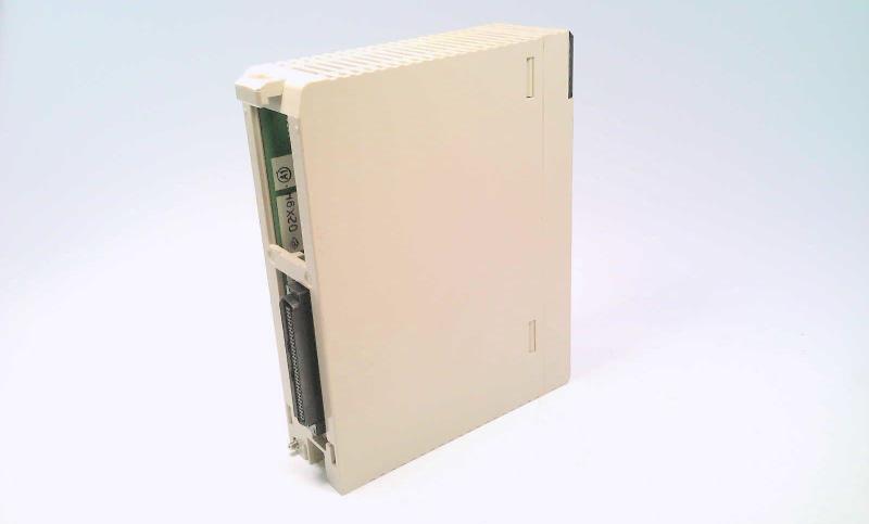 OMRON CS1W-ID261