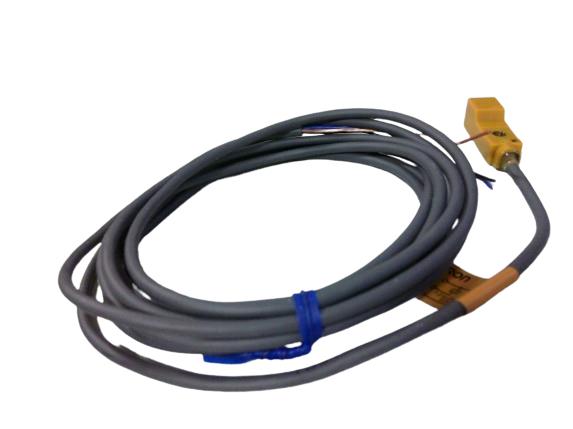 OMRON TL-Q2MC1 2M