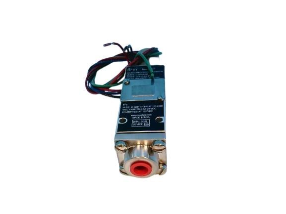 132P44C6B von ITT