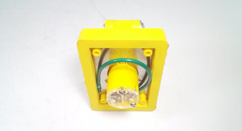 MOLEX 65W04