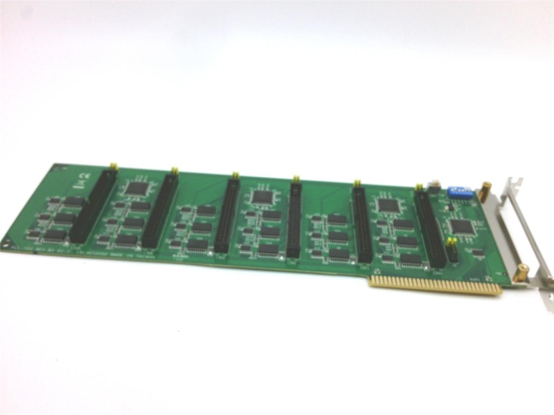 ADVANTECH PCL-722-BE