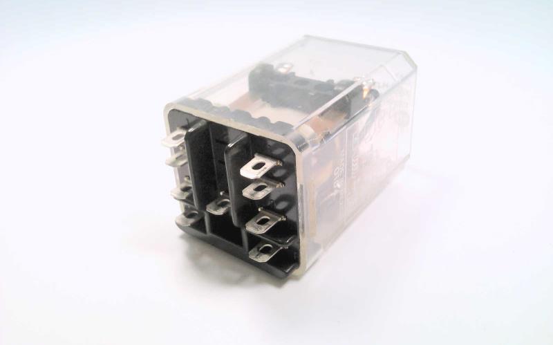 ALLEN BRADLEY 700-HJ32A1