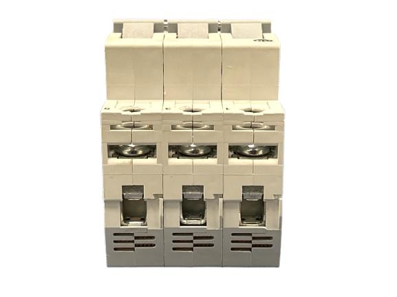 ALLEN BRADLEY 1492-SP3B010