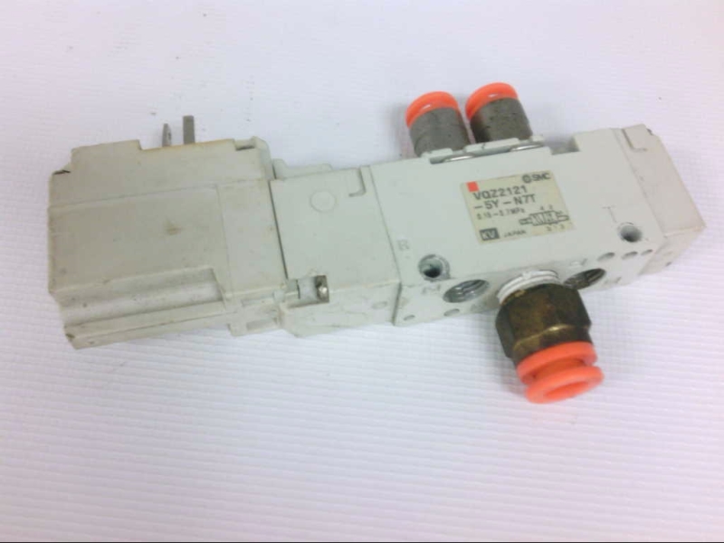 SMC VQZ2121-5Y-N7T