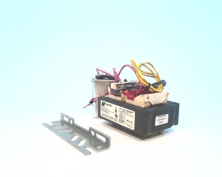 UNIVERSAL LIGHTING TECHNOLOGY 1030-90R-500K