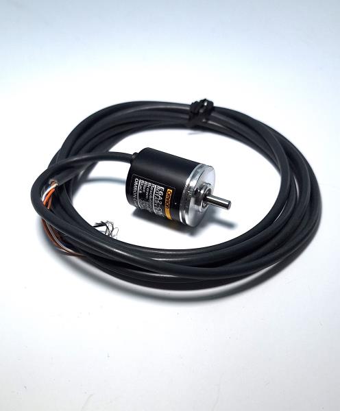 E6A2-CWZ3C 100P/R 2M by OMRON