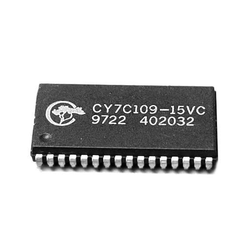 CY7C109-15VC por INFINEON