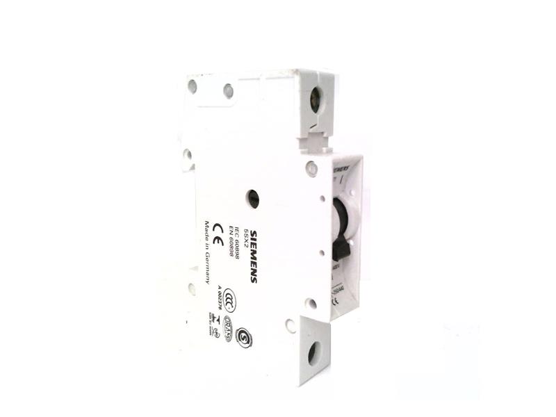 SIEMENS 5SX2-104-5