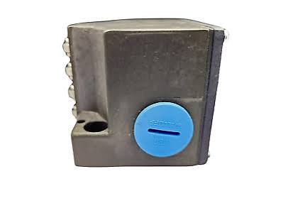 BALLUFF BNS 819-B04-R12-61-12-10