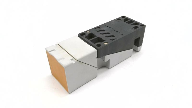 SIEMENS 3RG4031-3AG01