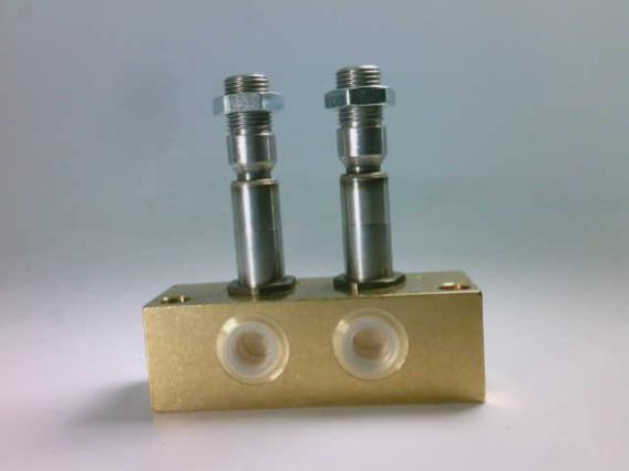 AVS ROMER 608812