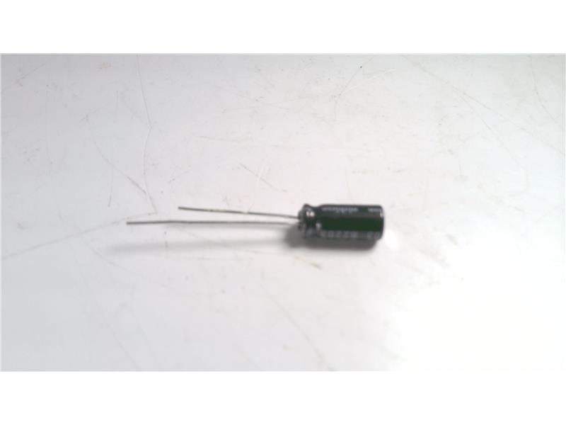 NICHICON UVR1C220MDD