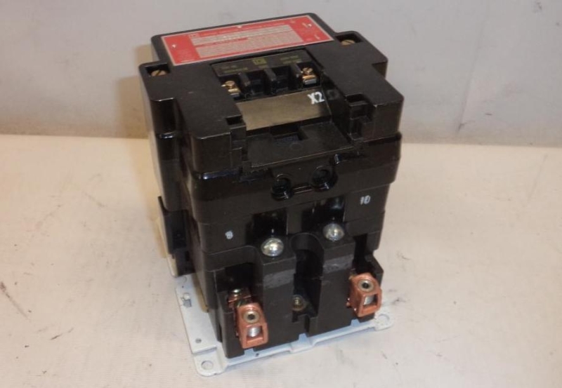 SCHNEIDER ELECTRIC 8903SQO1V02