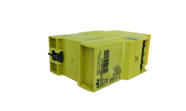 PILZ PNOZ XV3P 3/24VDC 3N/O2N/O T FIX