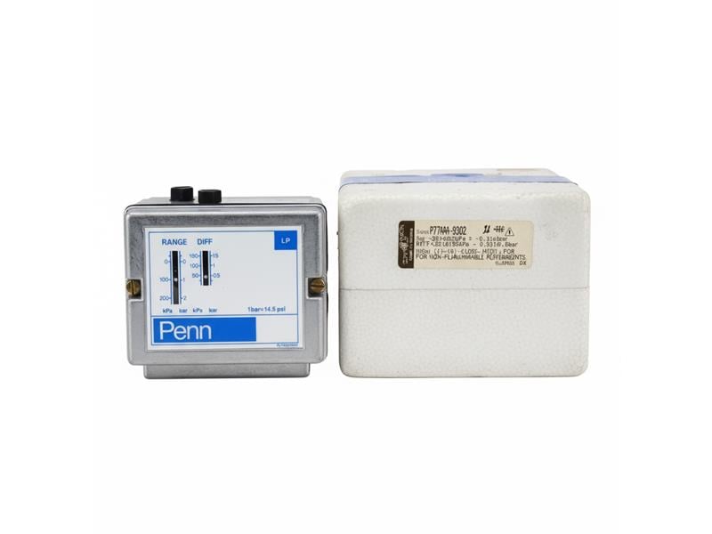JOHNSON CONTROLS P77AAA-9302