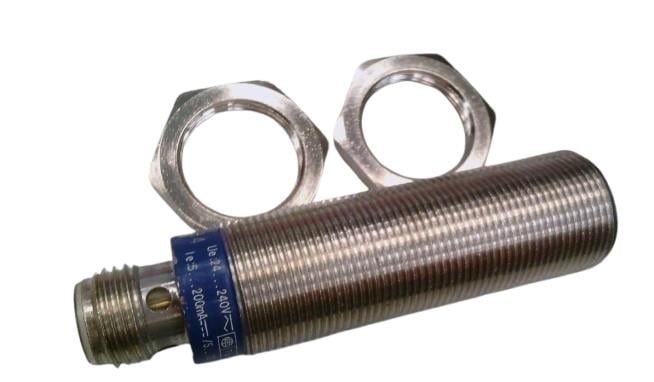 SCHNEIDER ELECTRIC XS1M18MB230KH4