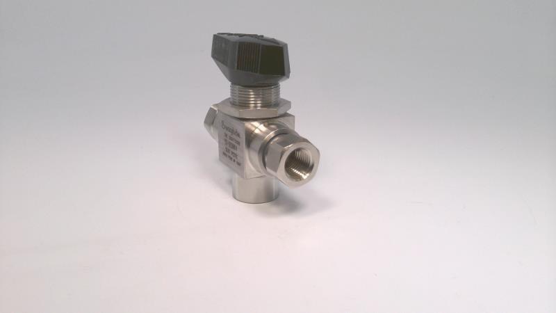 SWAGELOK SS-L83XKF4
