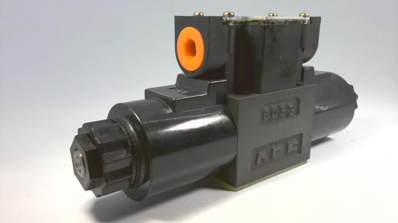YUKEN DSG-01-3C3-D24-6090
