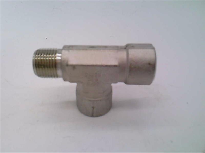 SWAGELOK SS-8-ST