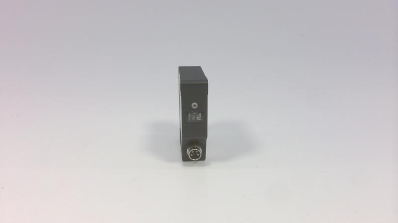 BAUMER ELECTRIC OM30.GM-PLZZB.7WN