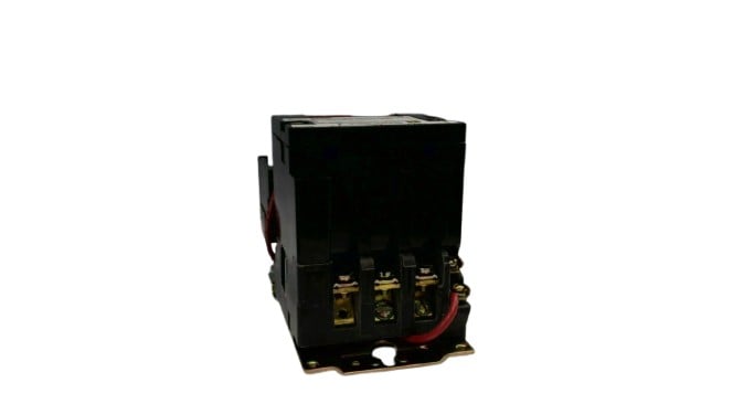 SCHNEIDER ELECTRIC 8536SCO3V02S