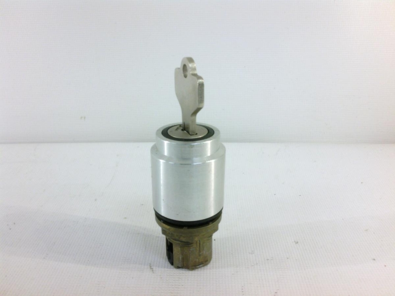 ALLEN BRADLEY 800EM-KL32