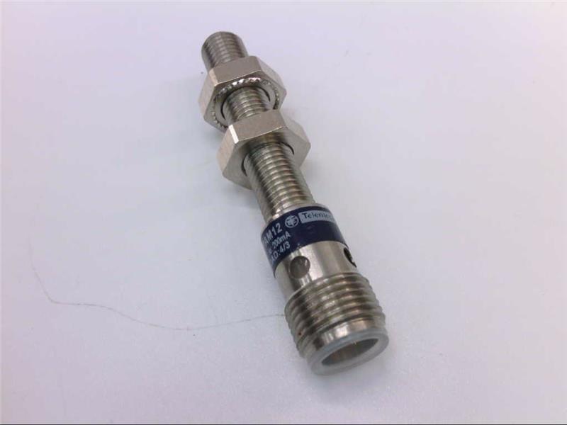 TELEMECANIQUE SENSORS XS608B1PAM12